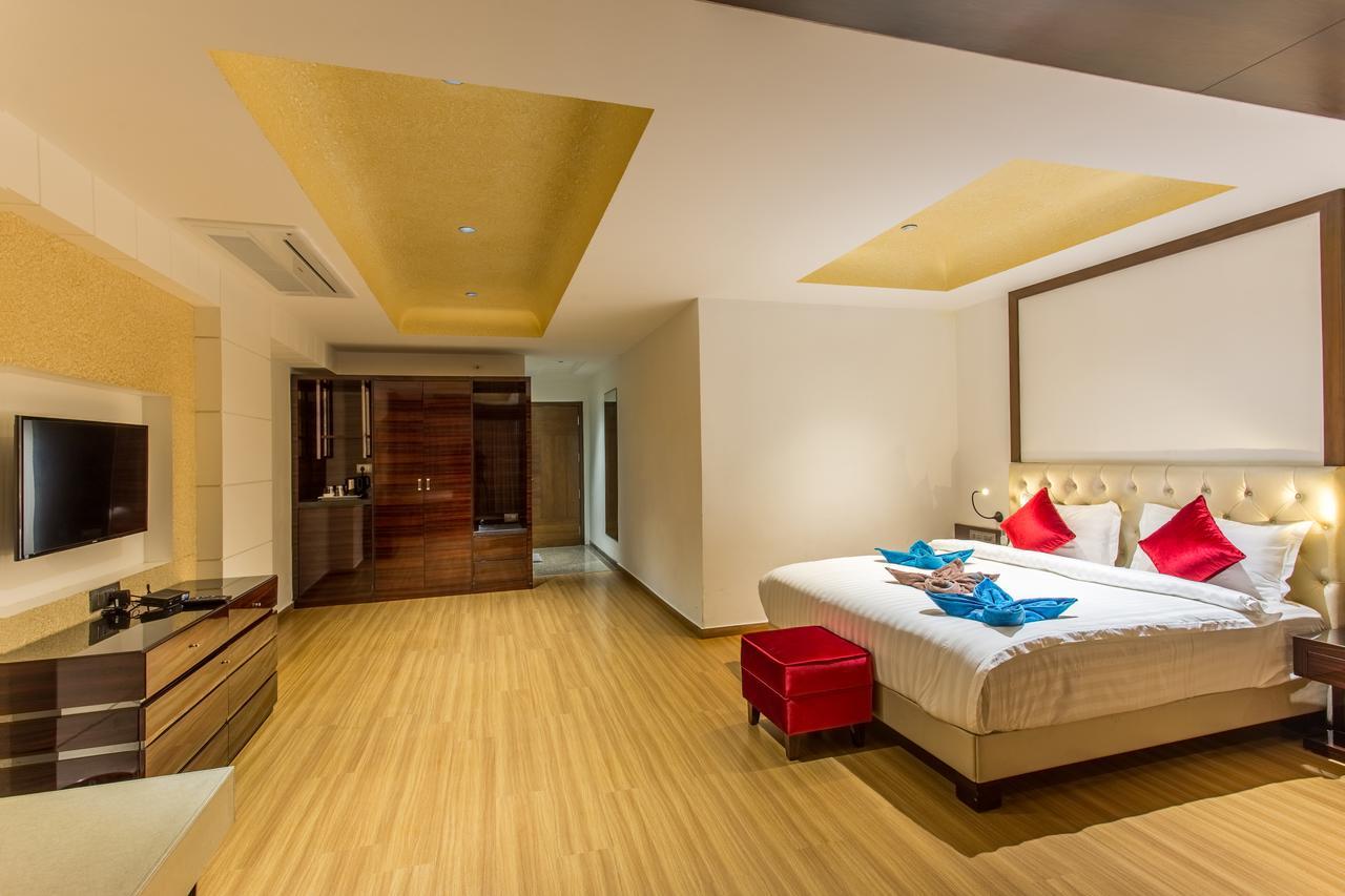 Hotel Abika Elite Ujjain Extérieur photo