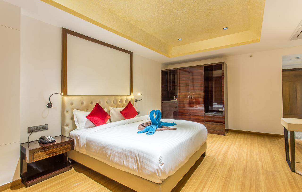 Hotel Abika Elite Ujjain Extérieur photo