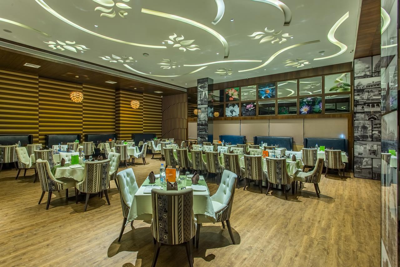 Hotel Abika Elite Ujjain Extérieur photo